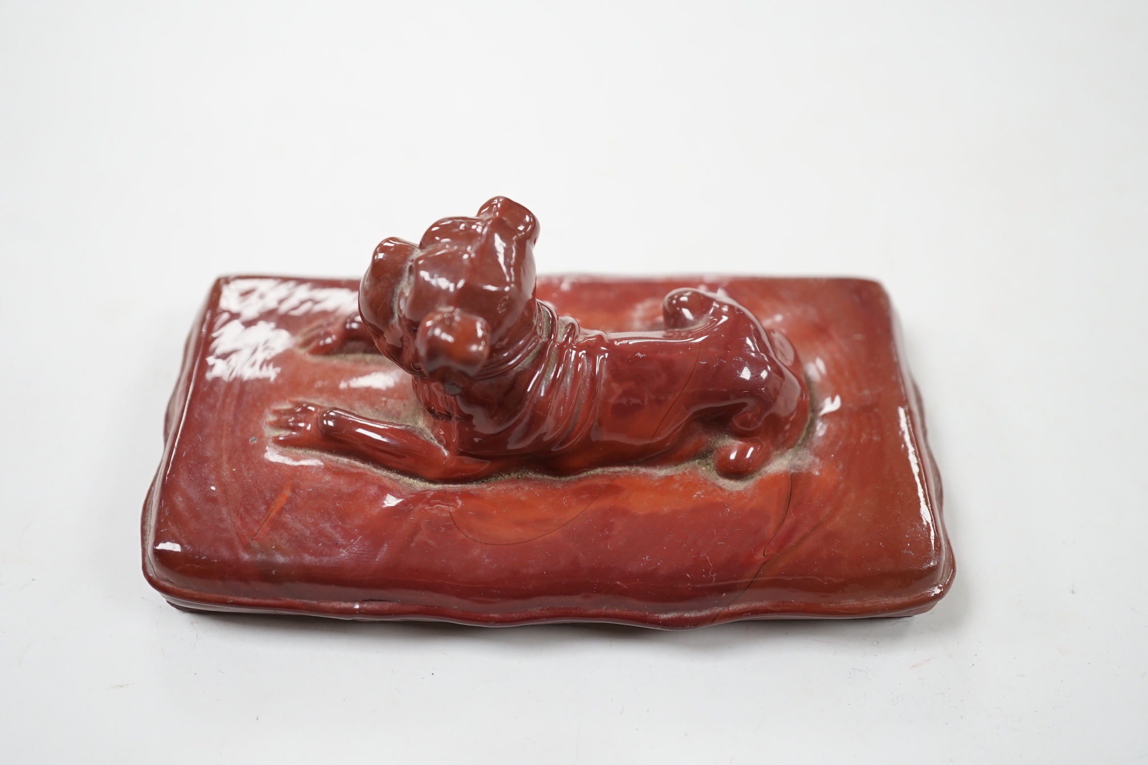 A German ‘agate’ glass model of a dog, 11.5cm wide